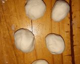 Foto del paso 2 de la receta: Tortas fritas con levadura