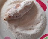 A picture of step 4 of Bread roll.