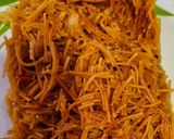 A picture of step 4 of Sevai Poha.