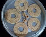 A picture of step 3 of Sweet pizza dougnut.