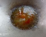 Foto langkah ke 3 dari resep Seblak mie sosis.