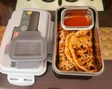 A picture of step 8 of Paneer paratha.