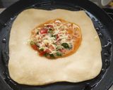 A picture of step 6 of Egg lifafa paratha.