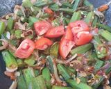 A picture of step 4 of Bhindi Do Pyaaza.