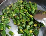 महाराष्ट्र स्पेशल भिंडी भाजी (Maharashtra style bhindi bhaji recipe in Hindi) रेसिपी चरण 3 फोटो