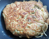 Foto del paso 4 de la receta: Tortilla de fideos o PIZZA DE FIDEOS!