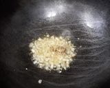 A picture of step 1 of Veg Lemon Coriander Soup.