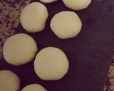 A picture of step 2 of Tortilla bread.