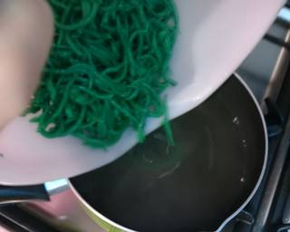 82. Puding cendol - Step 1