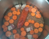 Foto del paso 1 de la receta: Lentejas con chorizo exprés