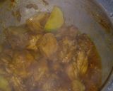 A picture of step 3 of Alo chicken.