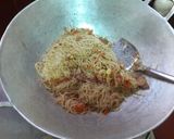 Foto langkah ke 6 dari resep Bihun goreng special.