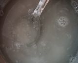 A picture of step 2 of Homemade limca.