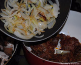 A picture of step 6 of Beef stroganoff.