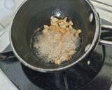 A picture of step 8 of Lasooni palakh paneer.