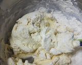 Foto langkah ke 3 dari resep Marmer Cake.