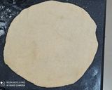 A picture of step 3 of Peri peri paneer pinwheel Paratha.