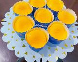 Hình bước làm 6 của món Bánh cupcake sốt kem phô mai trứng muối chà bông