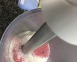 Foto del paso 4 de la receta: Papilla de fresas y arándanos con yogur 🍓🍐