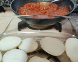 Foto del paso 5 de la receta: Bacalao al horno con tomate y patatas