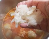 Foto langkah ke 3 dari resep Misoa Nyemek Kuah Merah.