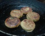 A picture of step 7 of Dry fruits stuffed Dahi ke kabab.
