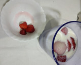 Foto del paso 3 de la receta: Batido de fresa🍓🥛