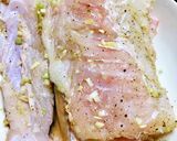 Hình bước làm 1 của món Cá Lạc Muối Chiên