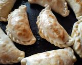 Foto del paso 5 de la receta: Empanadas de carne cortada a cuchillo
