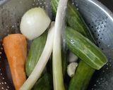 Foto langkah ke 1 dari resep Kimchi Timun (Oi Sobagi Kimchi).