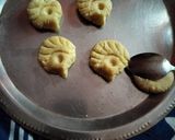 A picture of step 2 of Milkpowder oyster shell shaped sandesh.