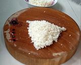 Foto langkah ke 4 dari resep Ngohiang / kekkian / lobak vs ayam (hallal).