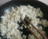 Hình bước làm 3 của món Cơm trộn đặc biệt