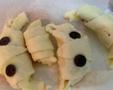 Foto del paso 2 de la receta: Croissants rápidos light de chocolate y de almendra (sin azúcar y sin grasa)