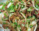 รูปขั้นตอนการทำที่ 3 ของ ลาบหมูทอด