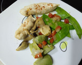 Foto del paso 7 de la receta: Pollo con tirabeques