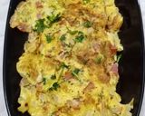 A picture of step 3 of Masala omelette.