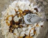 A picture of step 4 of Koat pitha.