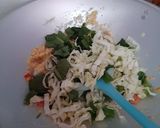 Foto langkah ke 4 dari resep Kwetiau goreng.