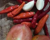 Foto langkah ke 2 dari resep Lalapan Tempe geprek -- sambel tomat.