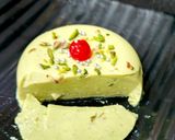 A picture of step 5 of Avocado Paan Pudding.