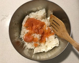 Foto del paso 1 de la receta: Bola de arroz con salmón (Onigiri de salmón)