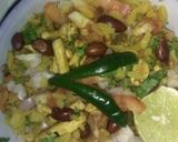 खट्टा मिठा चटपटा पोहा (poha recipe in hindi) रेसिपी चरण 4 फोटो