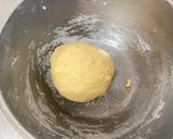 A picture of step 3 of Potato Bread with Dried Tomato.