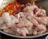 Foto langkah ke 4 dari resep Sayur Rebus Siram Ayam Pedas.