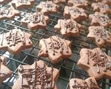 Gambar langkah 6 resipi Biskut Coklat Urai / Choco Rice Cookies Sukatan Cawan.