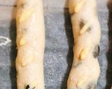 Hình bước làm 9 của món Bánh Mì Ngọt Pillow Raisins