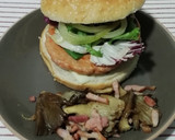 Foto del paso 6 de la receta: Hamburguesa de pollo y zanahoria con guarnición de setas y bacon