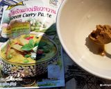 Pas rețetă Mâncărică de porc cu curry verde și lapte de cocos 2 fotografie
