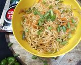 A picture of step 3 of Veg.schezwan noodles.